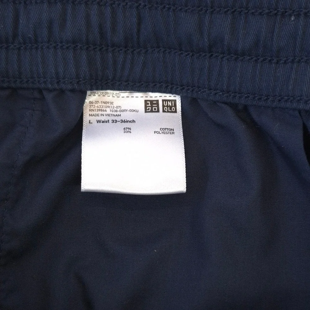 Uniqlo Shorts Navy Blue Large Mens Casual Summer Gorpcore Minimalist Loungewear